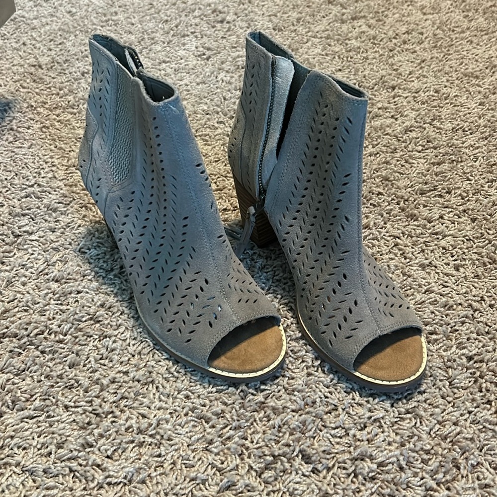 Toms Majorca Peep Toe Bootie